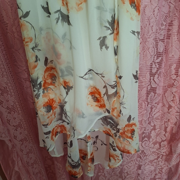 As U Wish| Floral Dress Size S - Picture 12 of 16
